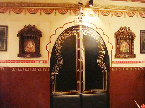 Delhi Darbar - Restaurant Authentique Indien